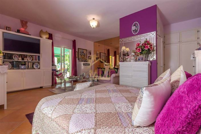 Image No.30-5 Bed Villa for sale