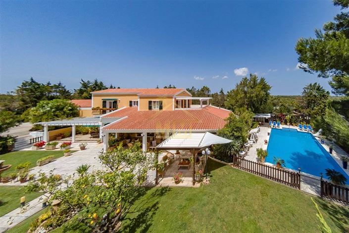 Image No.44-5 Bed Villa for sale