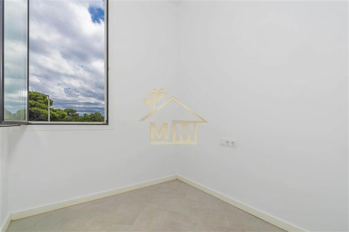 Image No.20-4 Bed Villa for sale