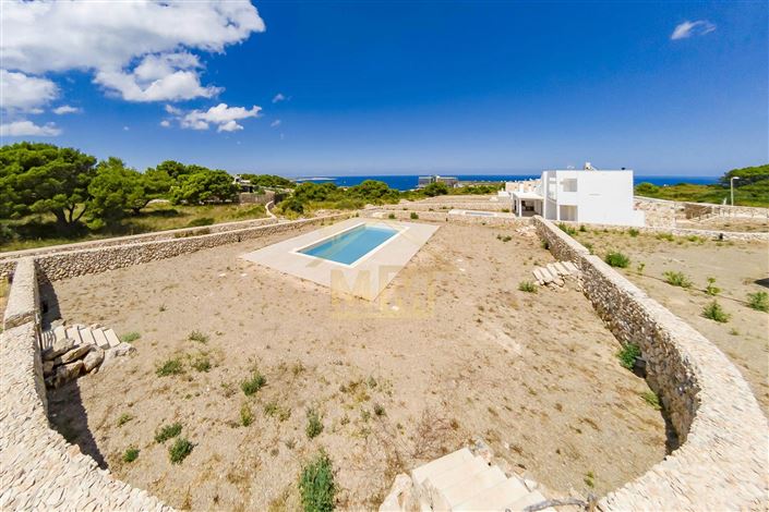 Image No.3-4 Bed Villa for sale