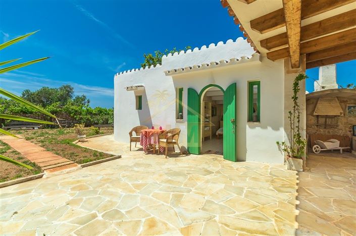 Image No.22-4 Bed Country House for sale