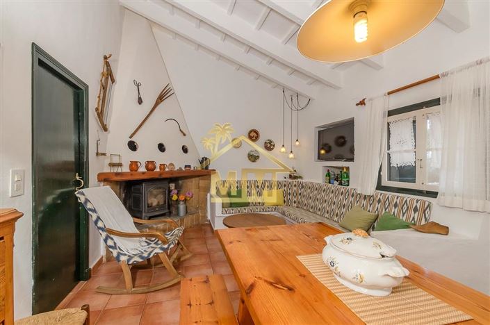 Image No.18-6 Bed Country House for sale