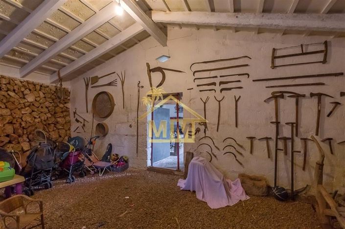 Image No.33-6 Bed Country House for sale