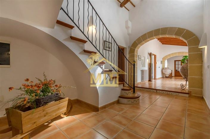 Image No.24-7 Bed Country House for sale