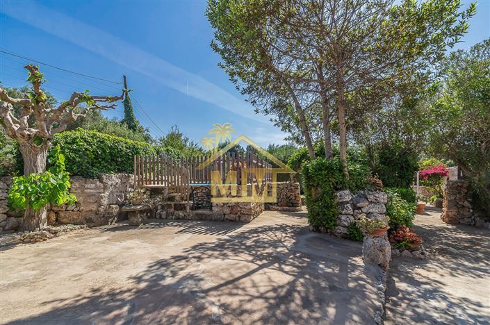 Image No.3-5 Bed Country House for sale