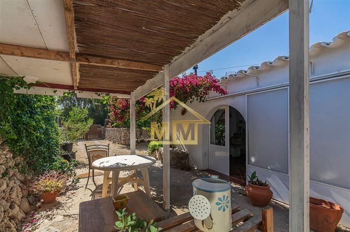 Image No.9-5 Bed Country House for sale