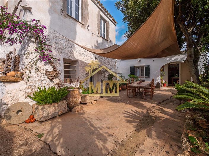 Image No.5-Country House for sale