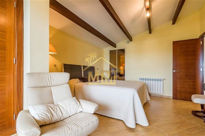 Image No.23-4 Bed Villa for sale