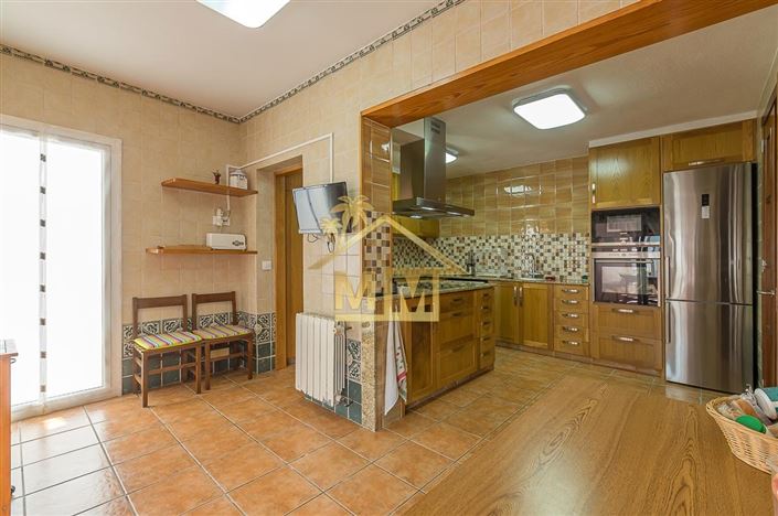 Image No.14-3 Bed House for sale