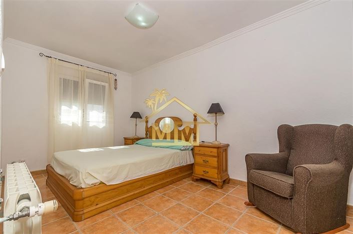 Image No.22-3 Bed House for sale