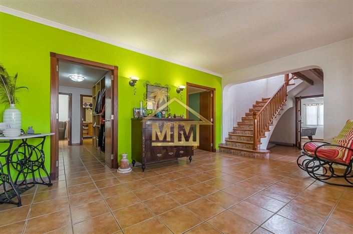 Image No.25-3 Bed House for sale