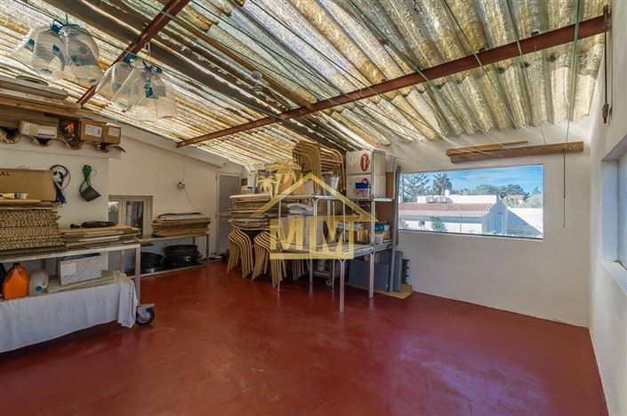 Image No.12-4 Bed Villa for sale