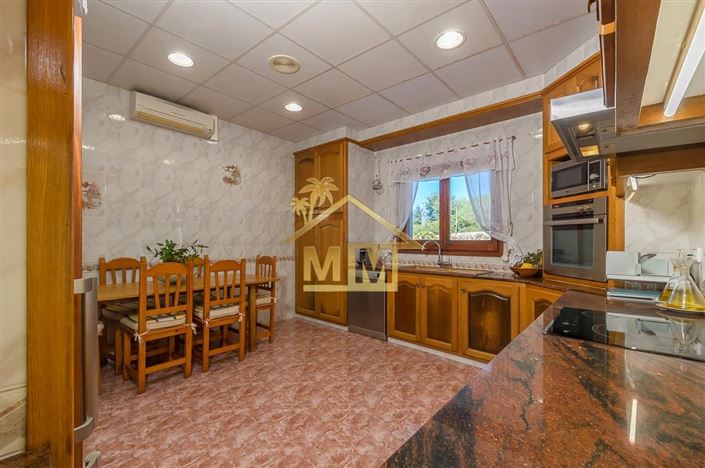 Image No.35-4 Bed Villa for sale