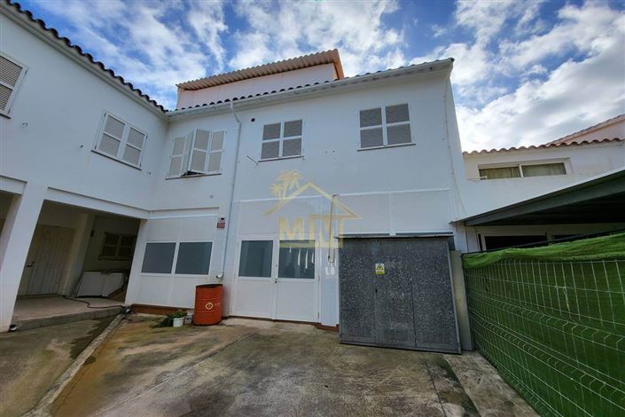 Image No.11-6 Bed Apartment for sale