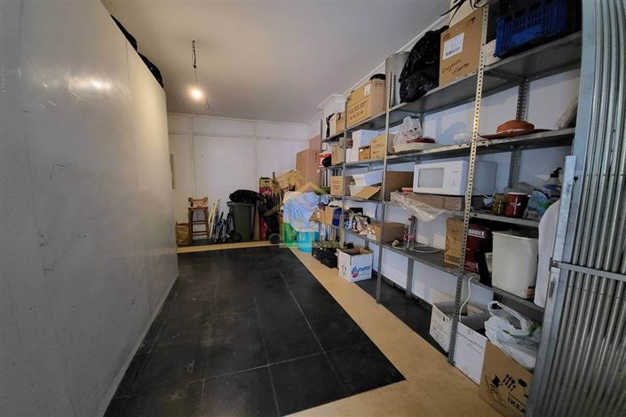 Image No.13-6 Bed Apartment for sale