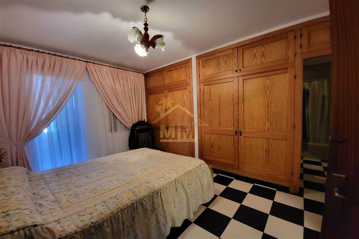 Image No.25-6 Bed Apartment for sale