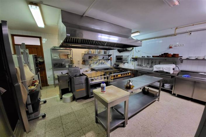 Image No.7-6 Bed Apartment for sale