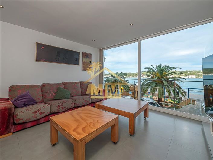 Image No.6-3 Bed House for sale