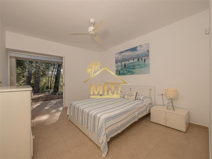Image No.29-4 Bed Villa for sale