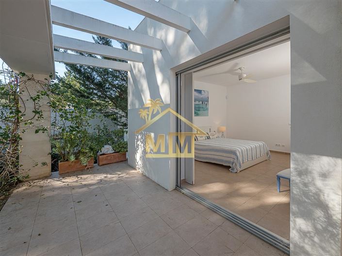 Image No.31-4 Bed Villa for sale