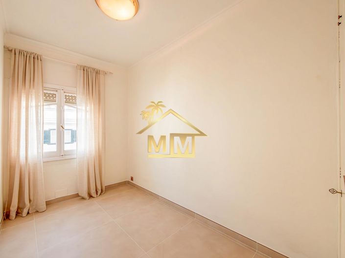 Image No.14-3 Bed Apartment for sale