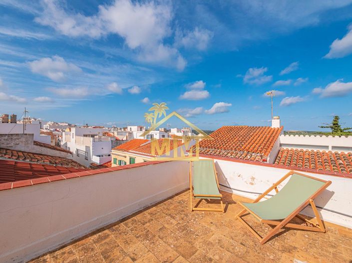 Image No.25-3 Bed Apartment for sale