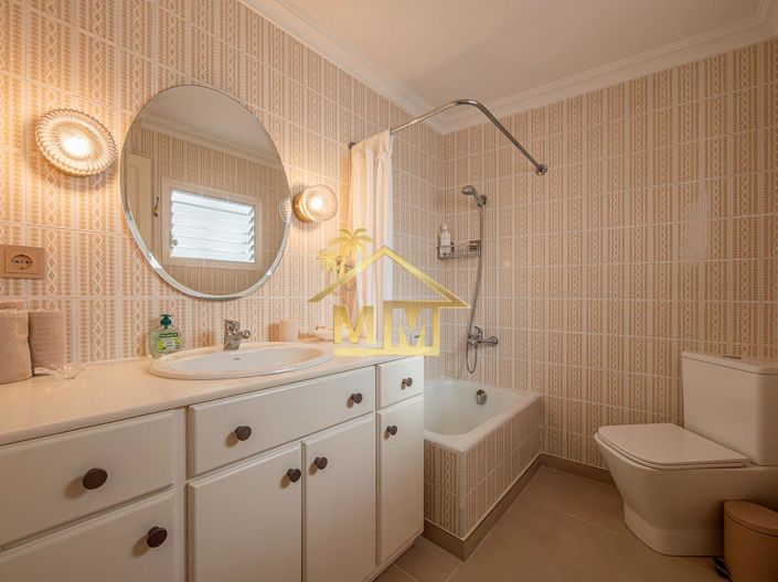 Image No.9-3 Bed Apartment for sale