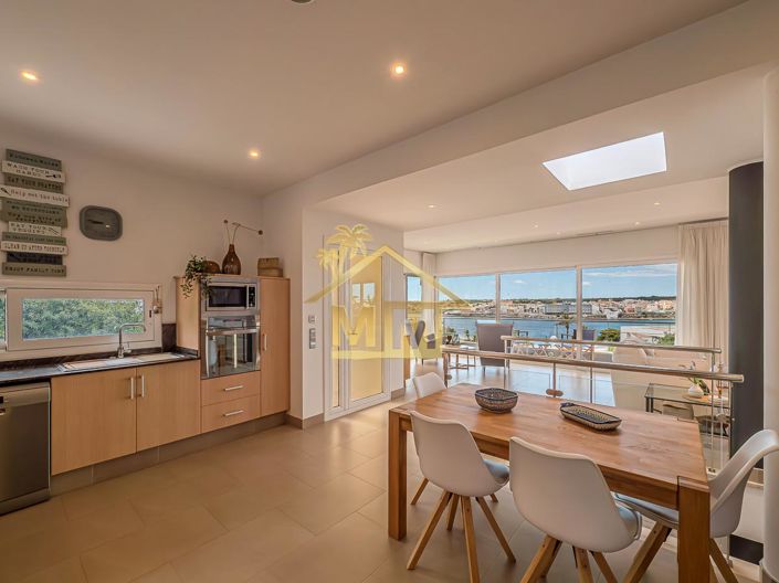 Image No.12-5 Bed Villa for sale