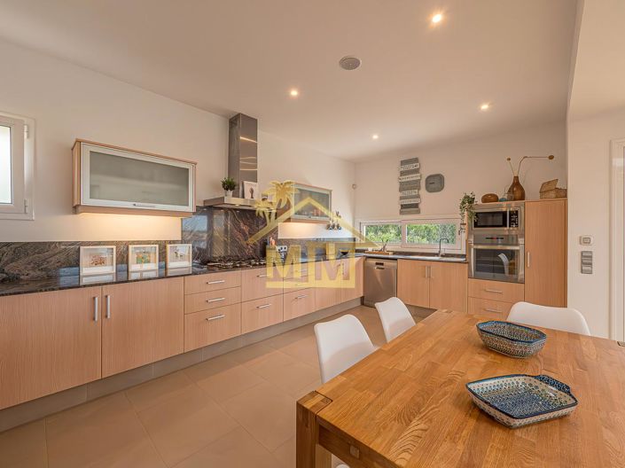 Image No.13-5 Bed Villa for sale