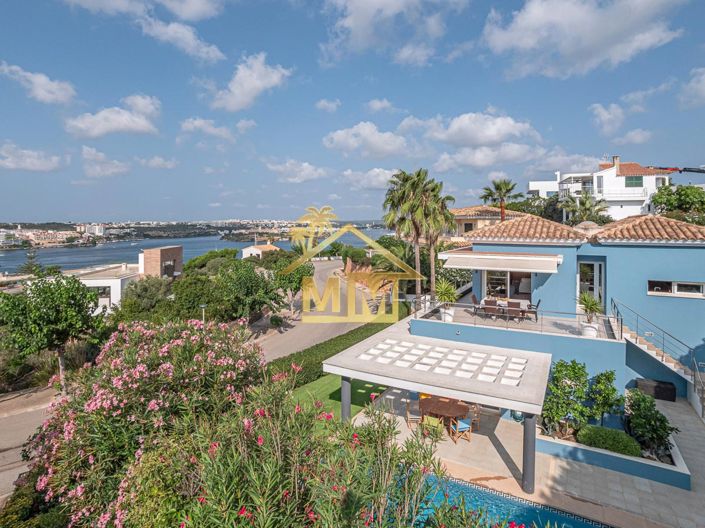 Image No.38-5 Bed Villa for sale