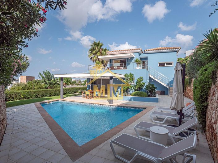 Image No.7-5 Bed Villa for sale