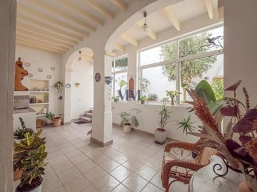1 - Mahón, Townhouse