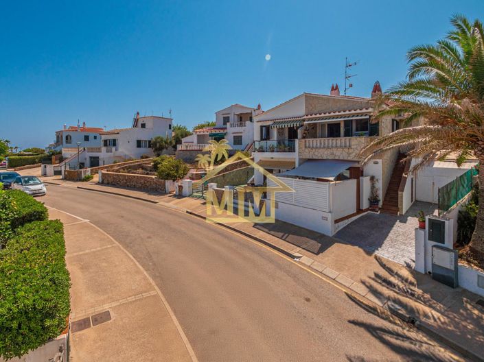 Image No.24-3 Bed Apartment for sale