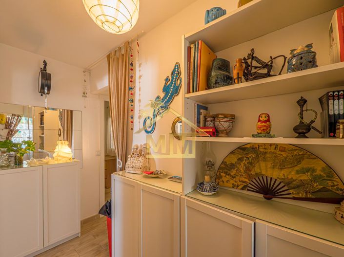 Image No.9-3 Bed Apartment for sale