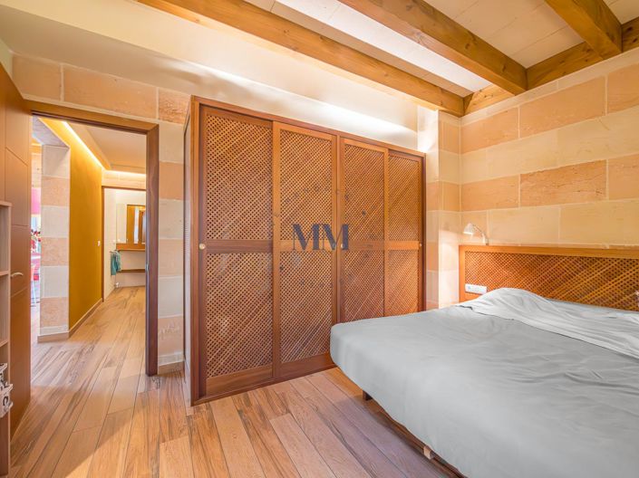 Image No.12-4 Bed Villa for sale