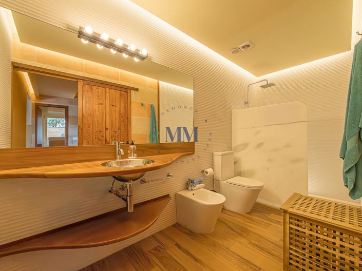 Image No.14-4 Bed Villa for sale