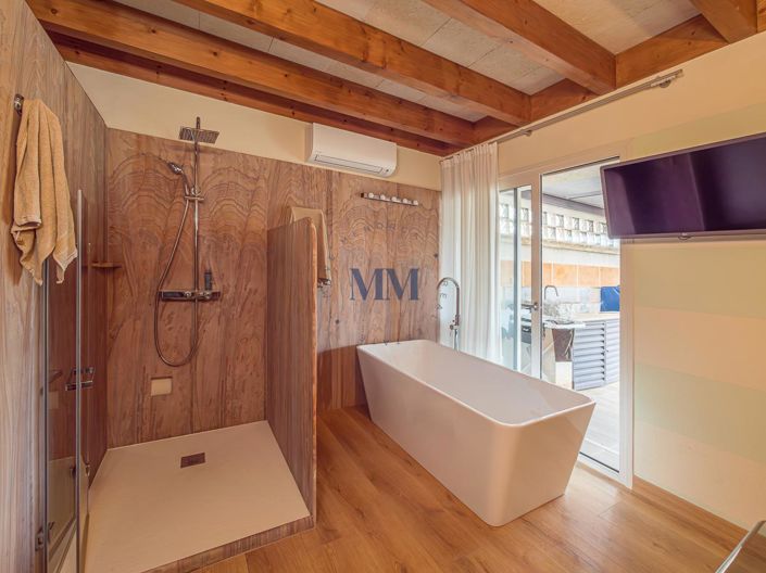 Image No.28-4 Bed Villa for sale