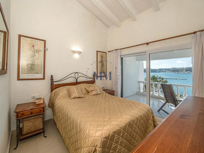 Image No.10-3 Bed House for sale