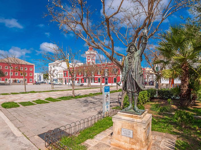 Image No.23-6 Bed House for sale