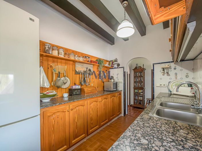 Image No.13-3 Bed Country House for sale