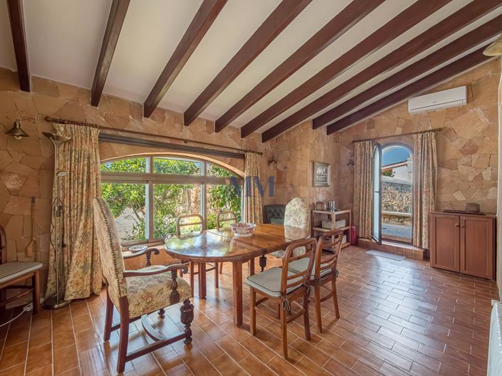 Image No.15-3 Bed Country House for sale