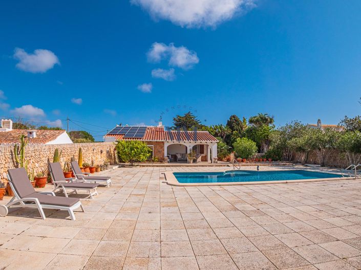 Image No.2-3 Bed Country House for sale