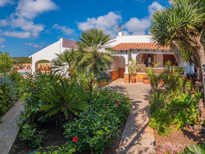 Image No.24-3 Bed Country House for sale