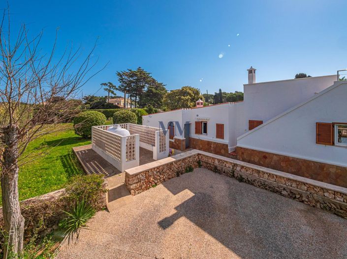 Image No.32-3 Bed Country House for sale