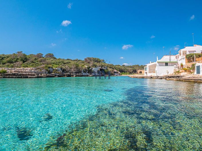 Image No.36-3 Bed Country House for sale