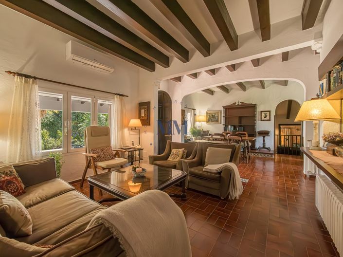 Image No.9-3 Bed Country House for sale