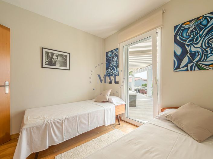 Image No.21-3 Bed Villa for sale