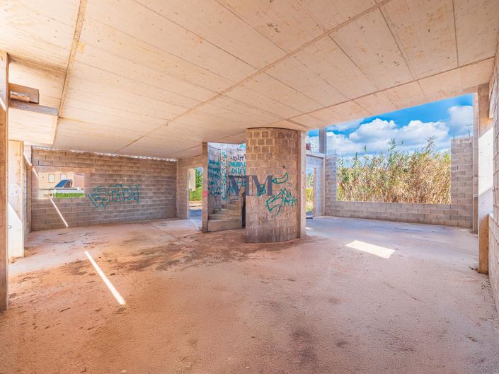 Image No.8-4 Bed Villa for sale