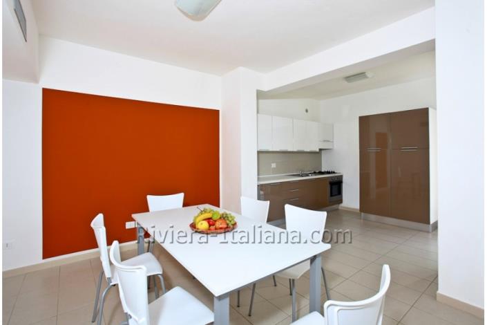 Image No.21-2 Bed Apartment for sale