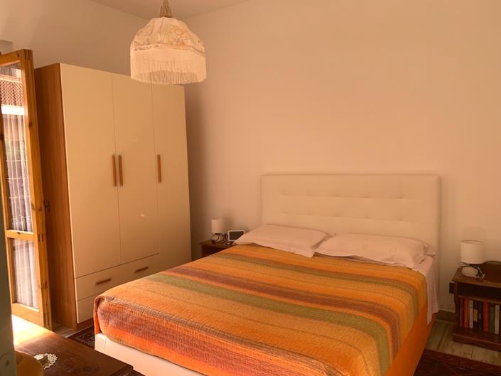 Image No.35-2 Bed Apartment for sale